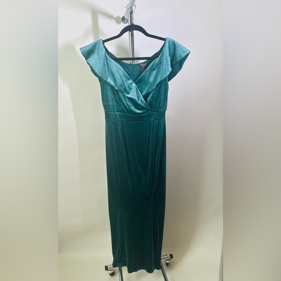 NWT | Emerald Green Maxi Dress - Picture 2 of 6